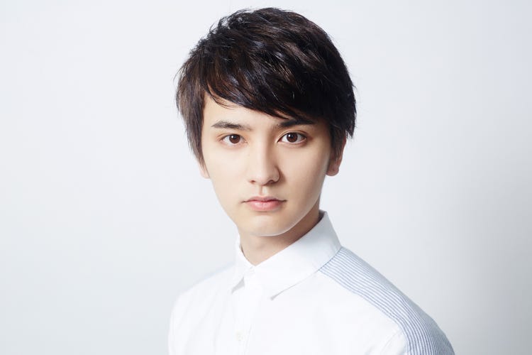 注目の人物 仮面ライダーエグゼイド で人気急上昇 眼力で圧倒の美男子 瀬戸利樹 モデルプレス 注目の人物 仮面ライダーエグゼイド で人気急上昇 眼力で圧倒の美男子 瀬戸利樹 モデルプレス