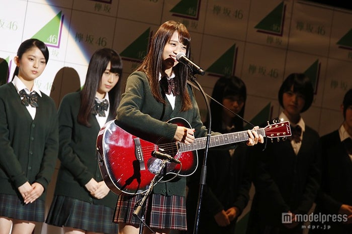 小林由依