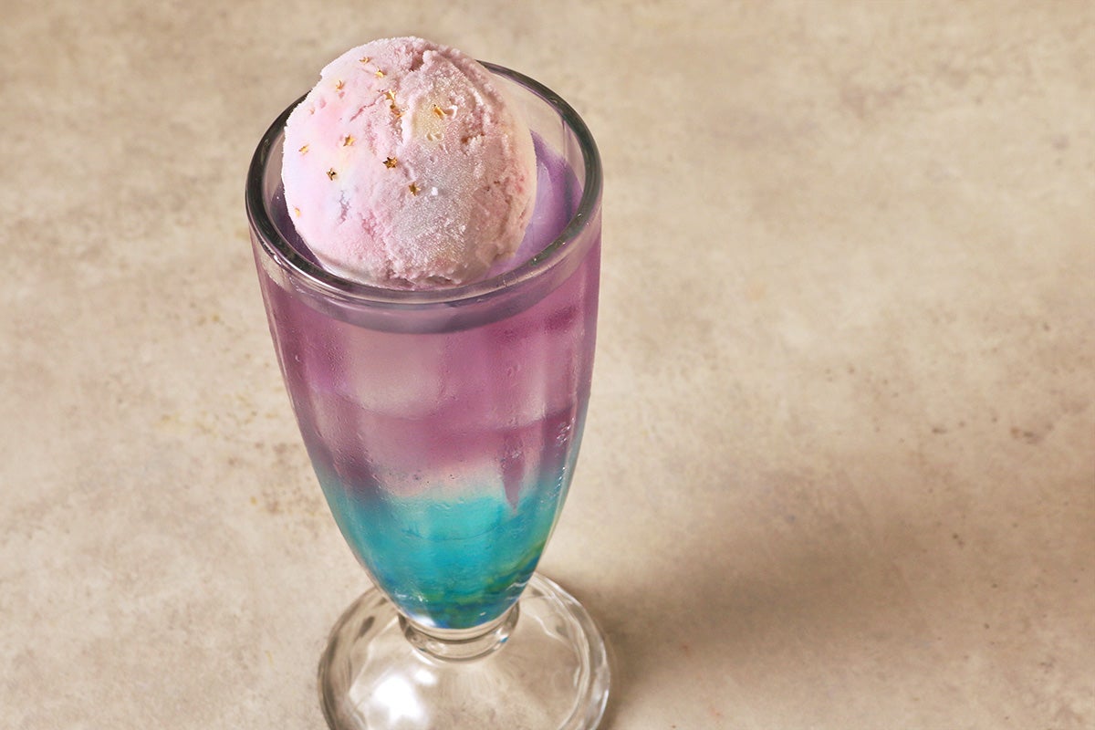 ROOM 42（C）2025 Peanuts Worldwide LLC