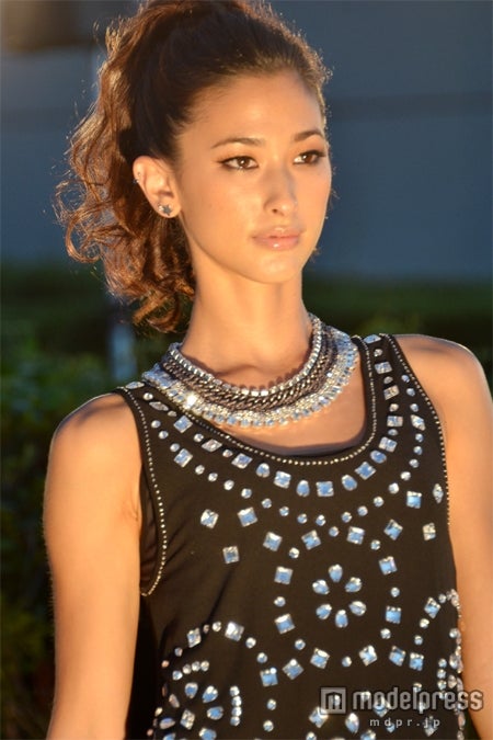 メロディー洋子