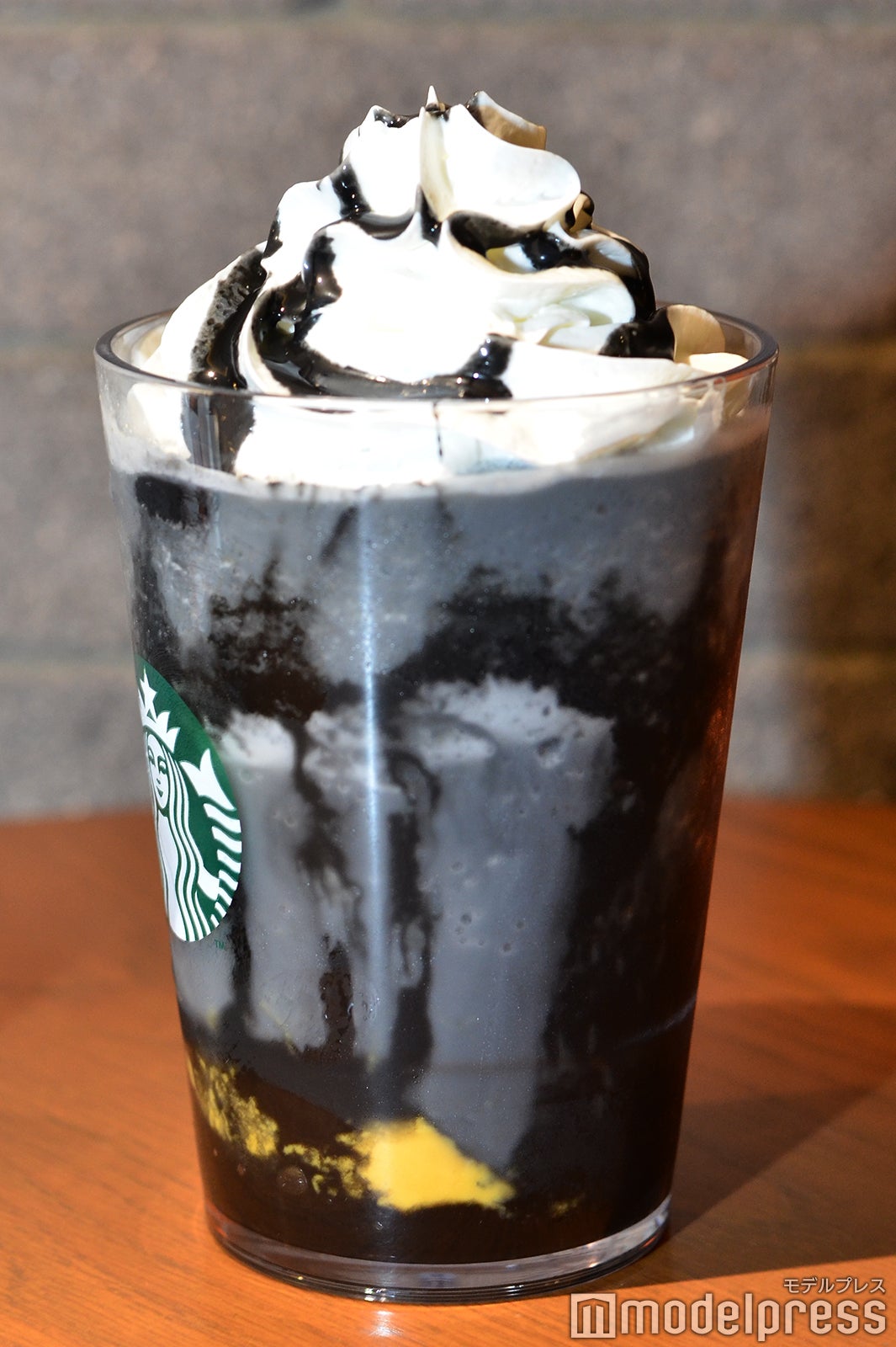 Booooo フラペチーノ（C）モデルプレス