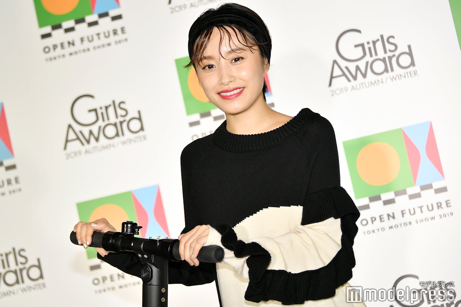 （C）モデルプレス