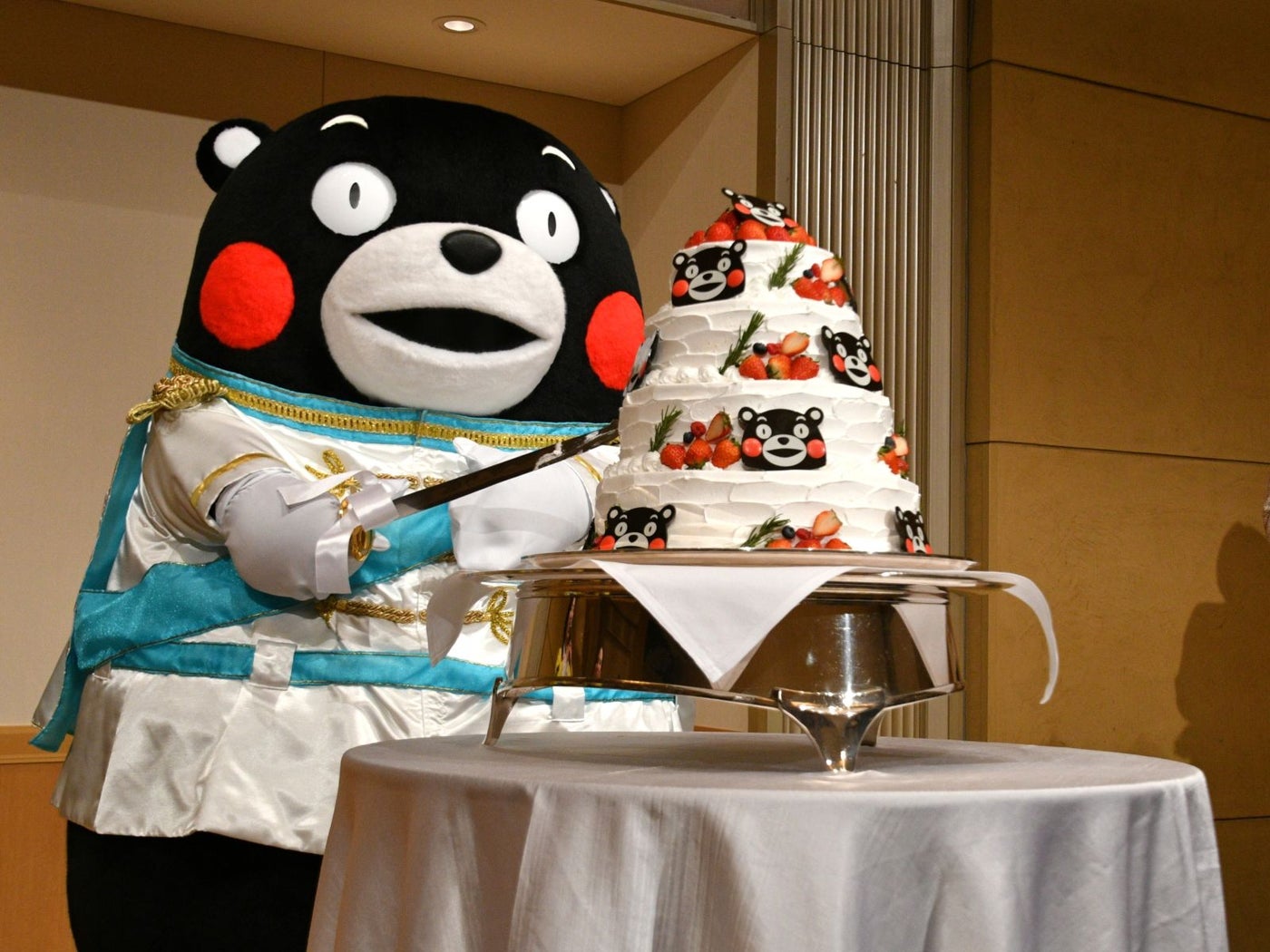 いつかお姫様が現れるかも……＝2月11日、熊本市