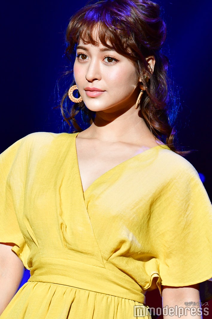 野崎萌香（C）モデルプレス