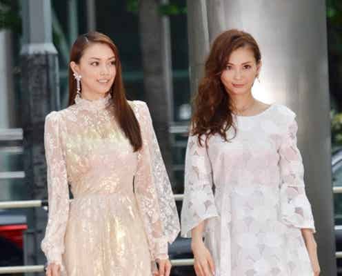 蛯原友里&押切もえ、清楚ワンピで美脚披露