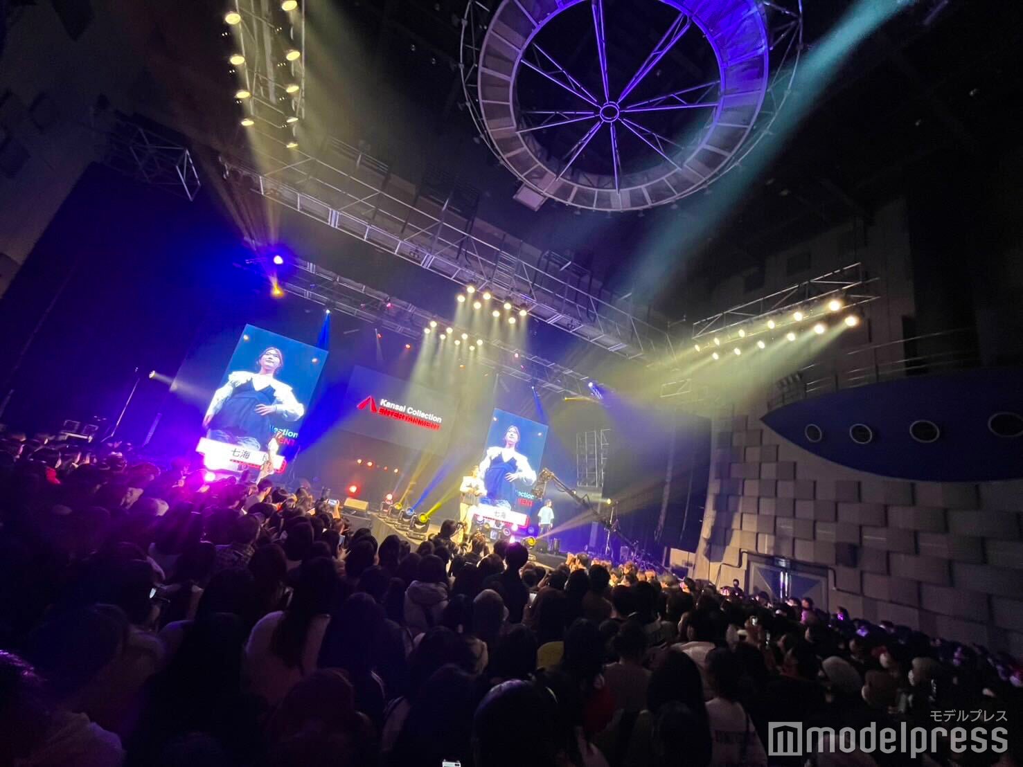 「GAKUSEI RUNWAY 2024 AUTUMN＆WINTER」会場は大勢の観客で熱気に包まれた（C）モデルプレス