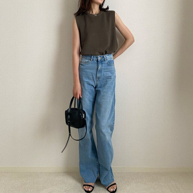 フレンチスリーブセーター　デニム　OKコーデ