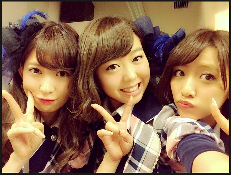 （左より）小嶋陽菜、峯岸みなみ、高橋みなみ／峯岸みなみGoogle＋より