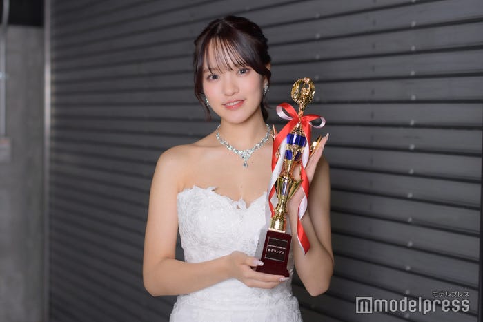 粕谷亜理紗さん(C)モデルプレス