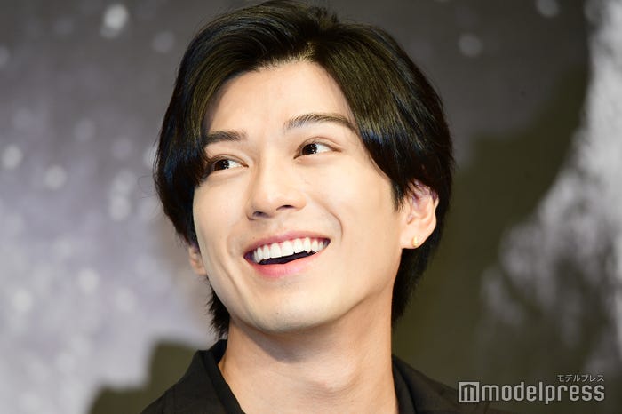 新田真剣佑(C)モデルプレス