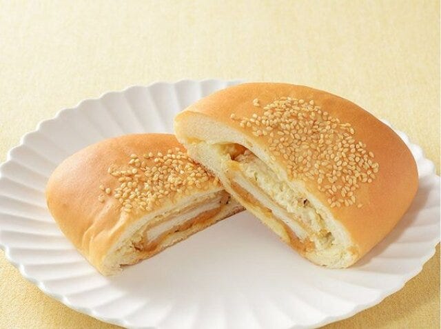 ローソン　レモン　パン　レモンタルタルチキンパン