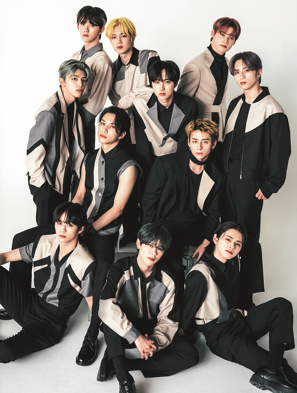 INI「CanCam」初登場で“神ビジュ”炸裂 直筆イラスト＆自撮りオフショットも