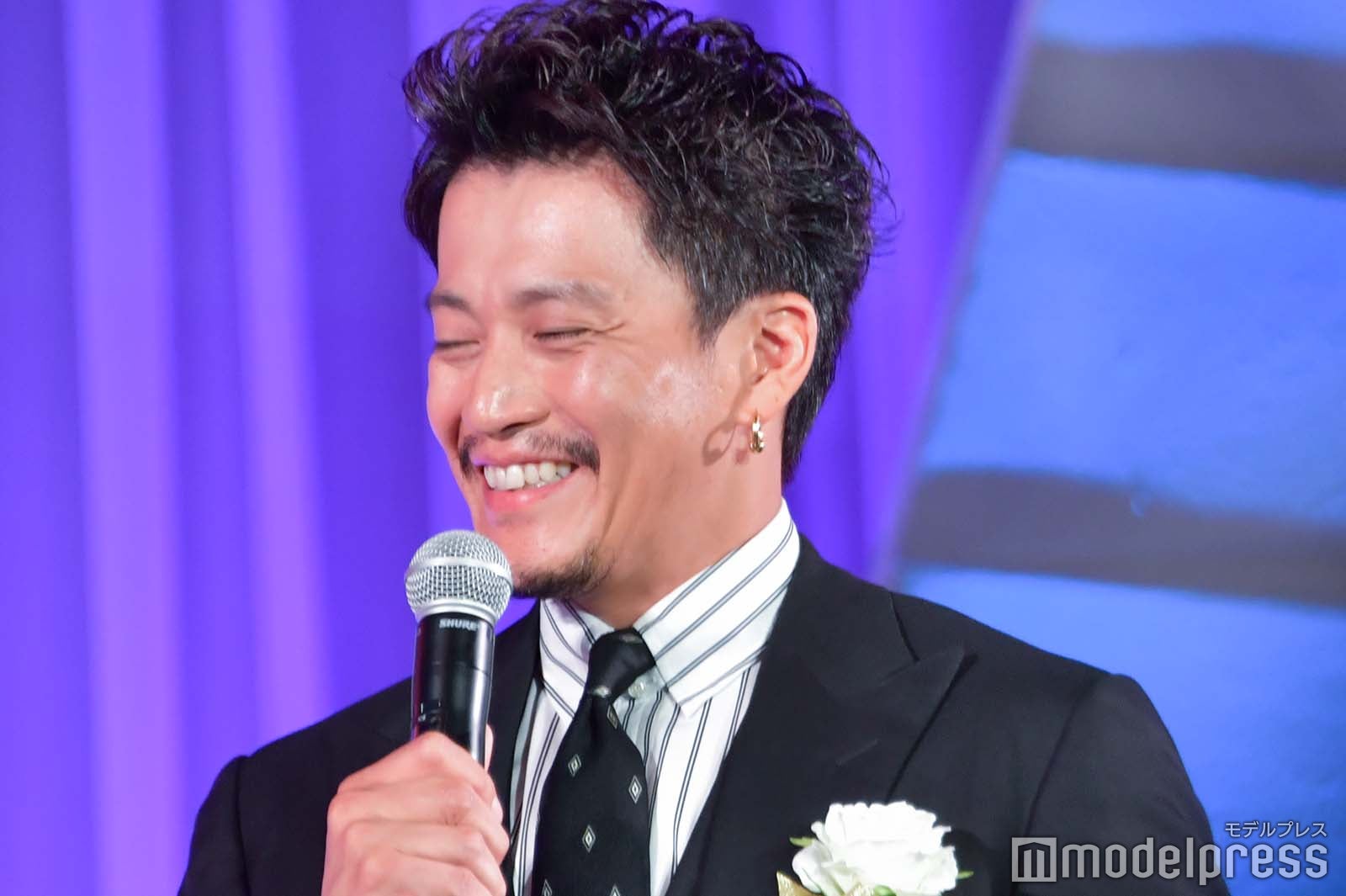 小栗旬（C）モデルプレス