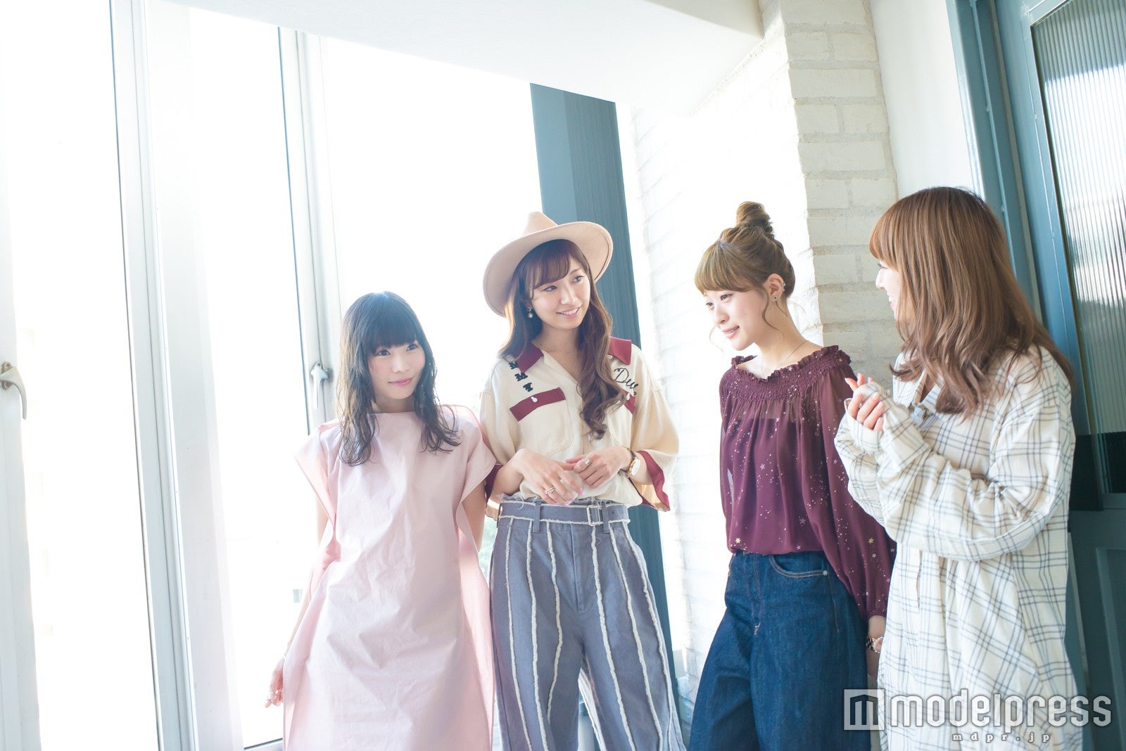 SILENT SIREN（左から）あいにゃん、ひなんちゅ、すぅ、ゆかるん （C）モデルプレス