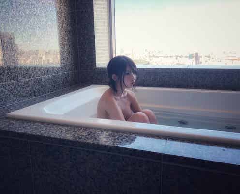 えなこ、“密会お風呂”ショット公開 美ボディに反響「ドキドキした」「天使」