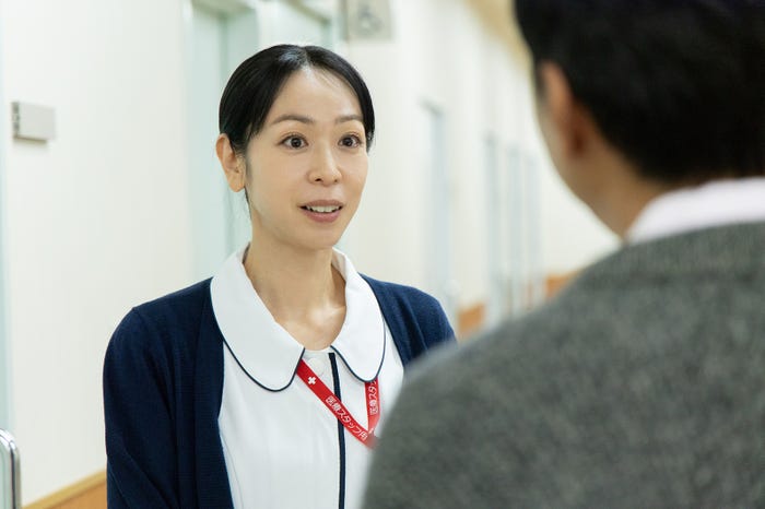 遊井亮子「ナースが婚活」第4話より(C)「ナースが婚活」製作委員会