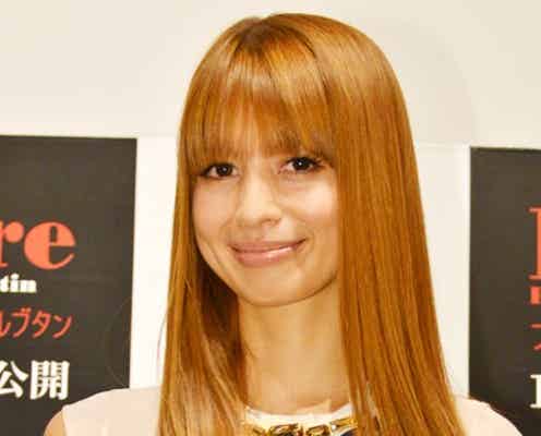 吉川ひなの、スタイルキープ・美脚の秘訣を明かす