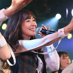 モデルプレス - HKT48指原莉乃、古巣・AKB48劇場で最後の公演 異例のオールナイト開催で熱狂