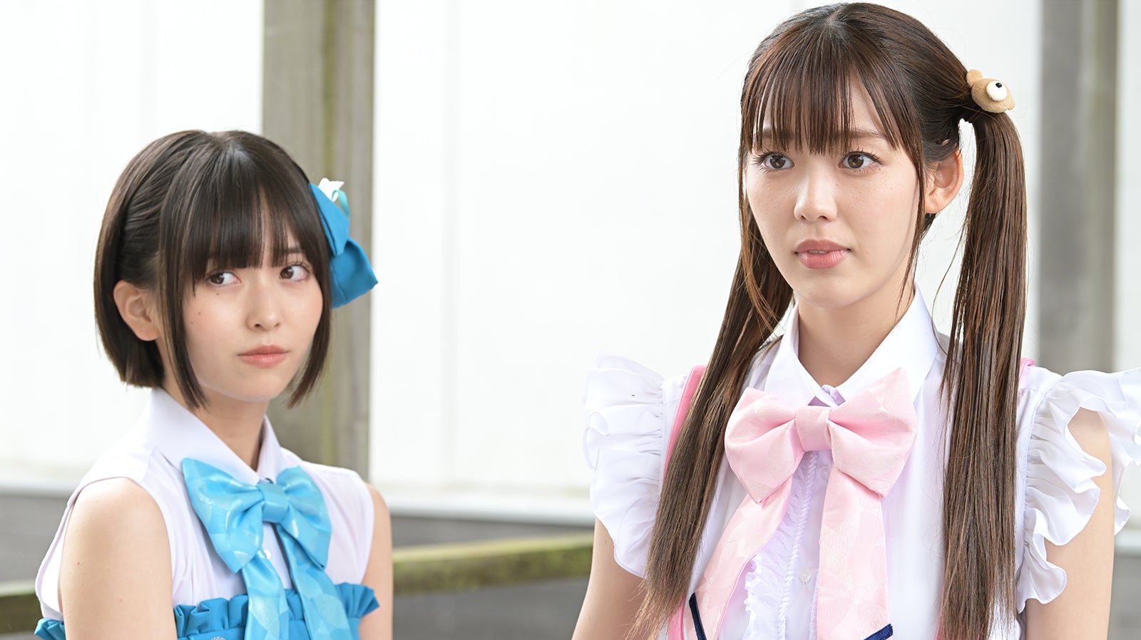 MOMO、中村里帆／「推しが武道館いってくれたら死ぬ」最終話より（C）A／T，O・A