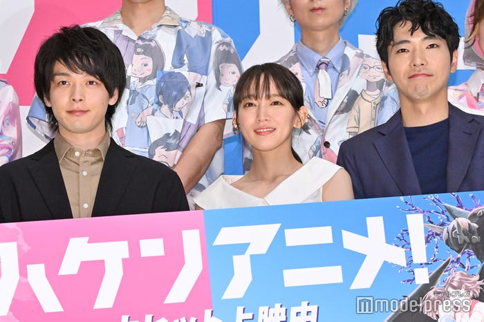 中村倫也、吉岡里帆、柄本佑 (C)モデルプレス