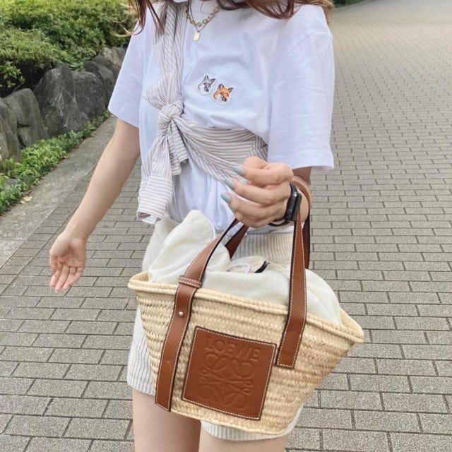 メゾンキツネのロゴT