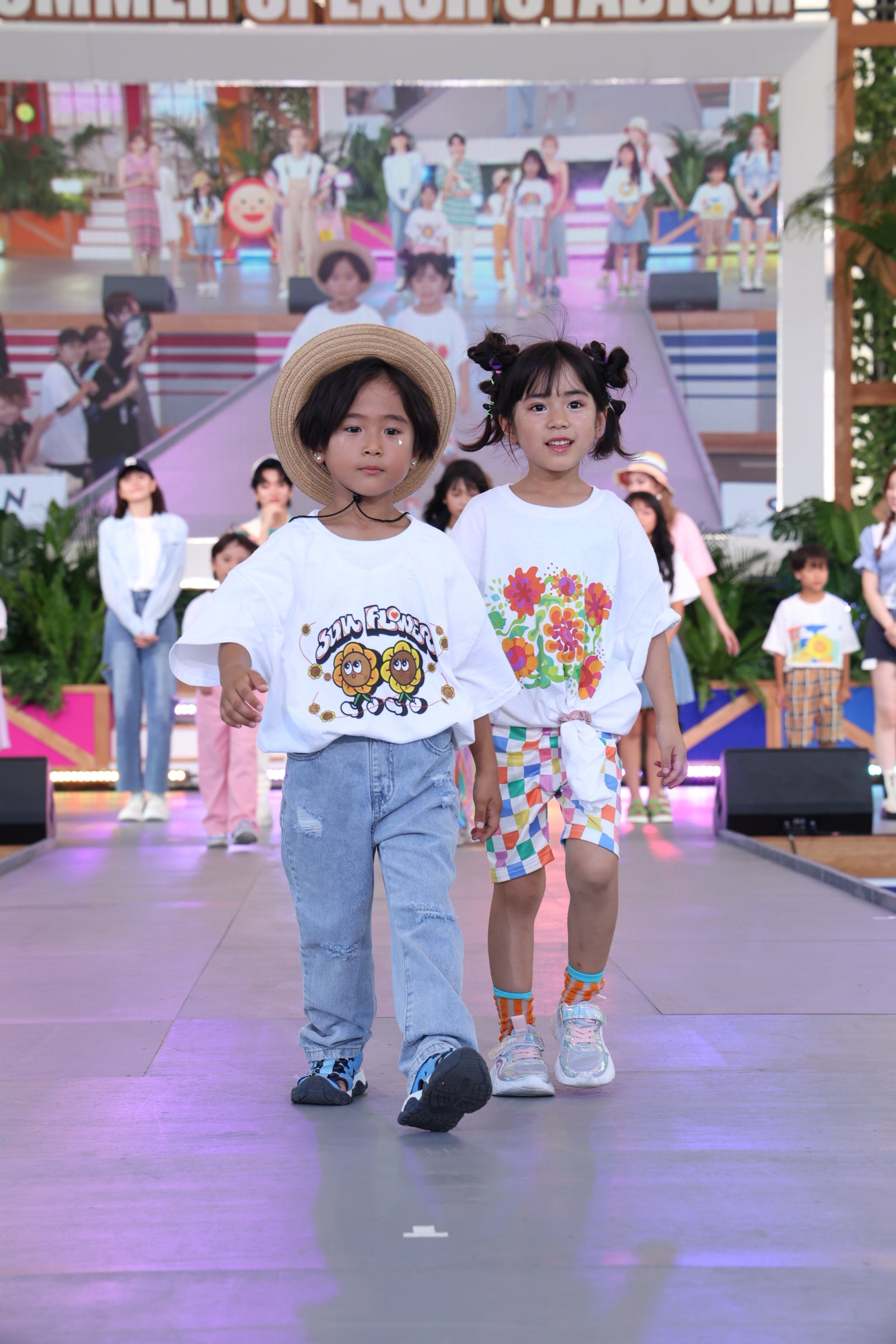 「お台場冒険王2023 SUMMER SPLASH！TOKYO GIRLS COLLECTION〜」未来STAGEの様子（提供写真）