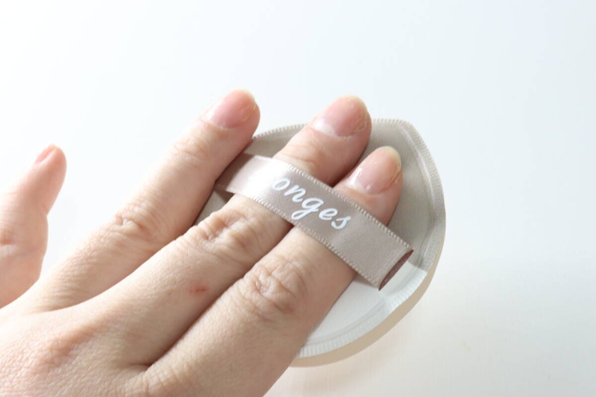 クッションファンデパフ　形状