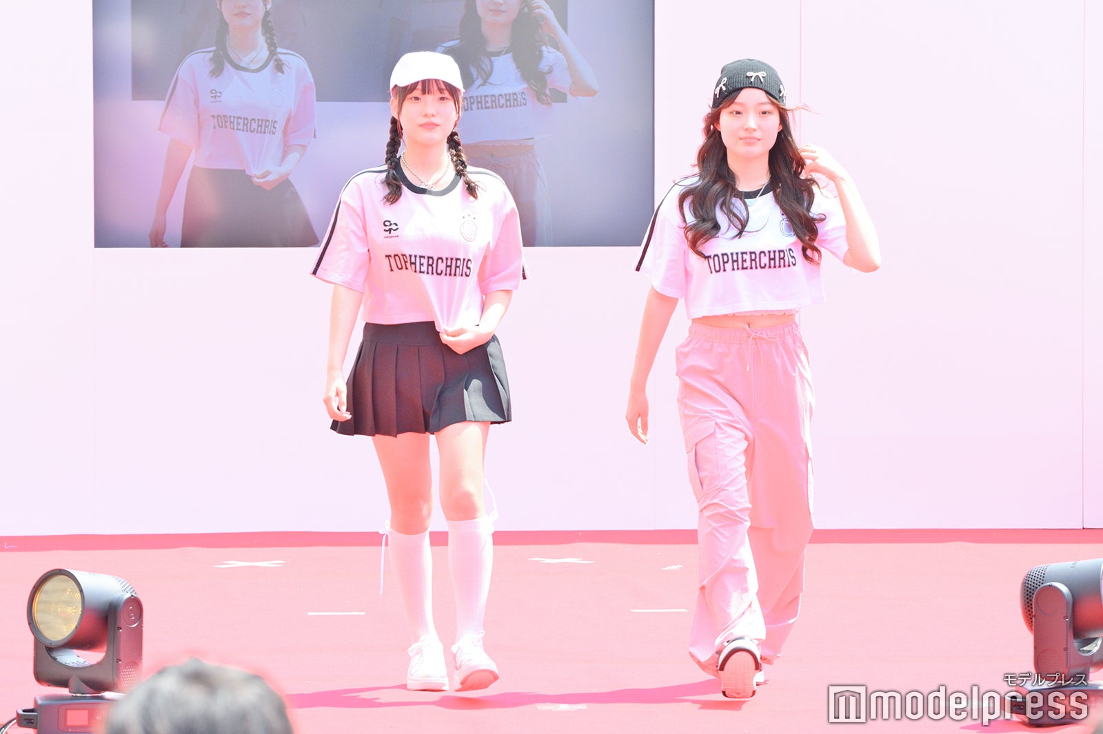 （C）モデルプレス