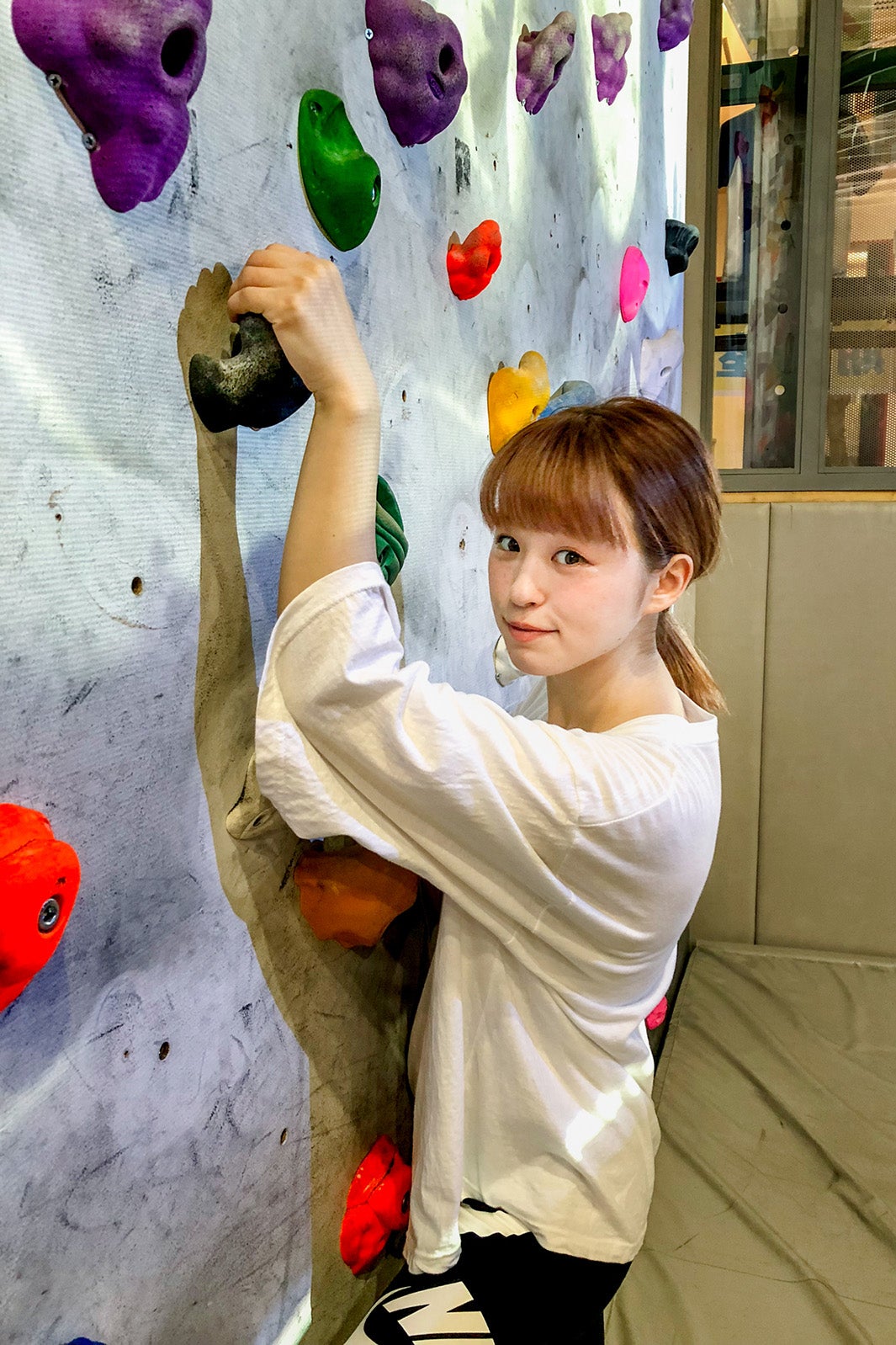 ボルダリングに挑戦（写真提供：MBS）