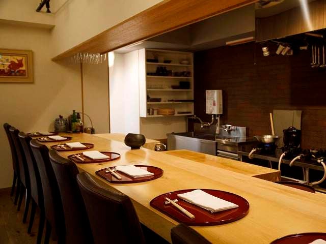 column_ccea4bc5e9aa7b248dd7d658f6f972e9.