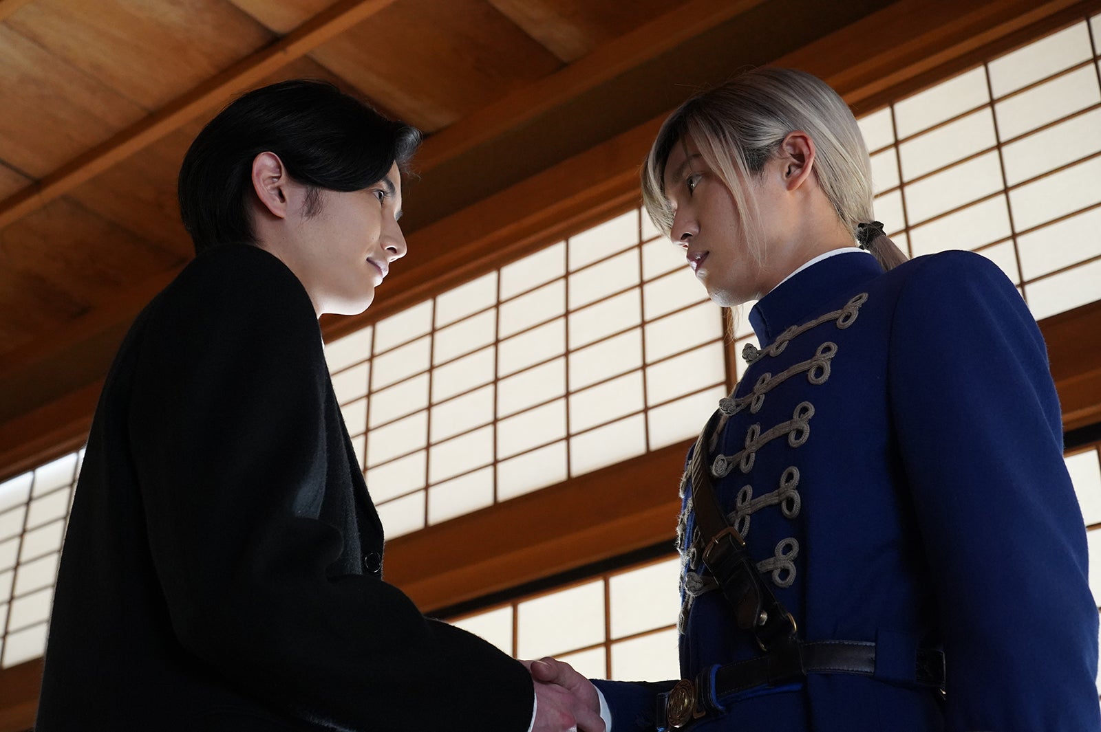 渡邊圭祐、Snow Man目黒蓮の恋敵に「わたしの幸せな結婚」新キャスト＆場面写真解禁