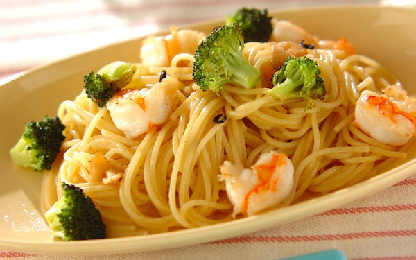 簡単に作れるのに飽きがこない、エビとブロッコリーの「ペペロンチーノ」