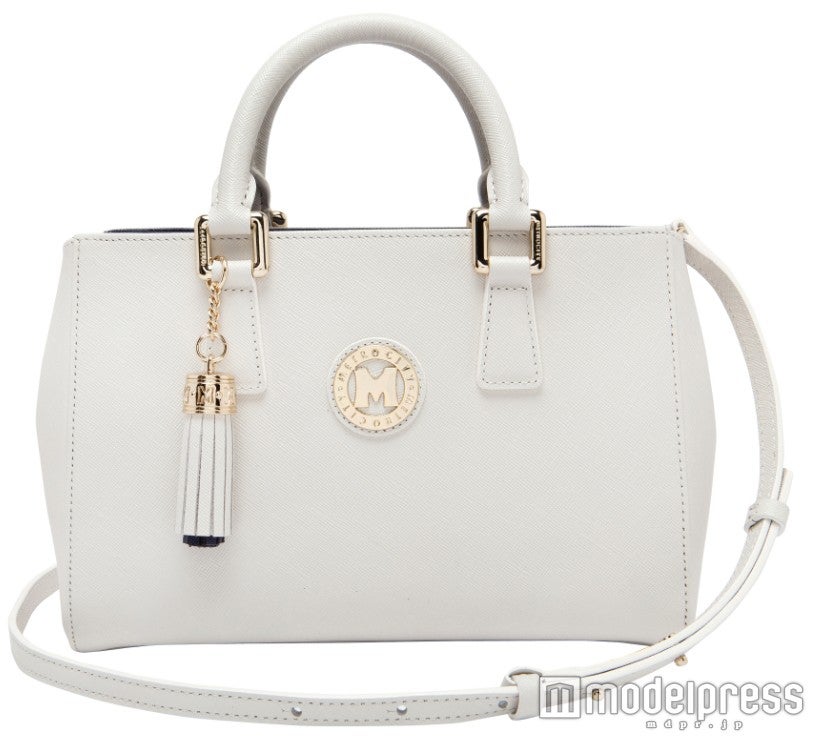 スモールサイズM61MF406H（W25cm×H16cm×D9.5cm）55,620円（税込）