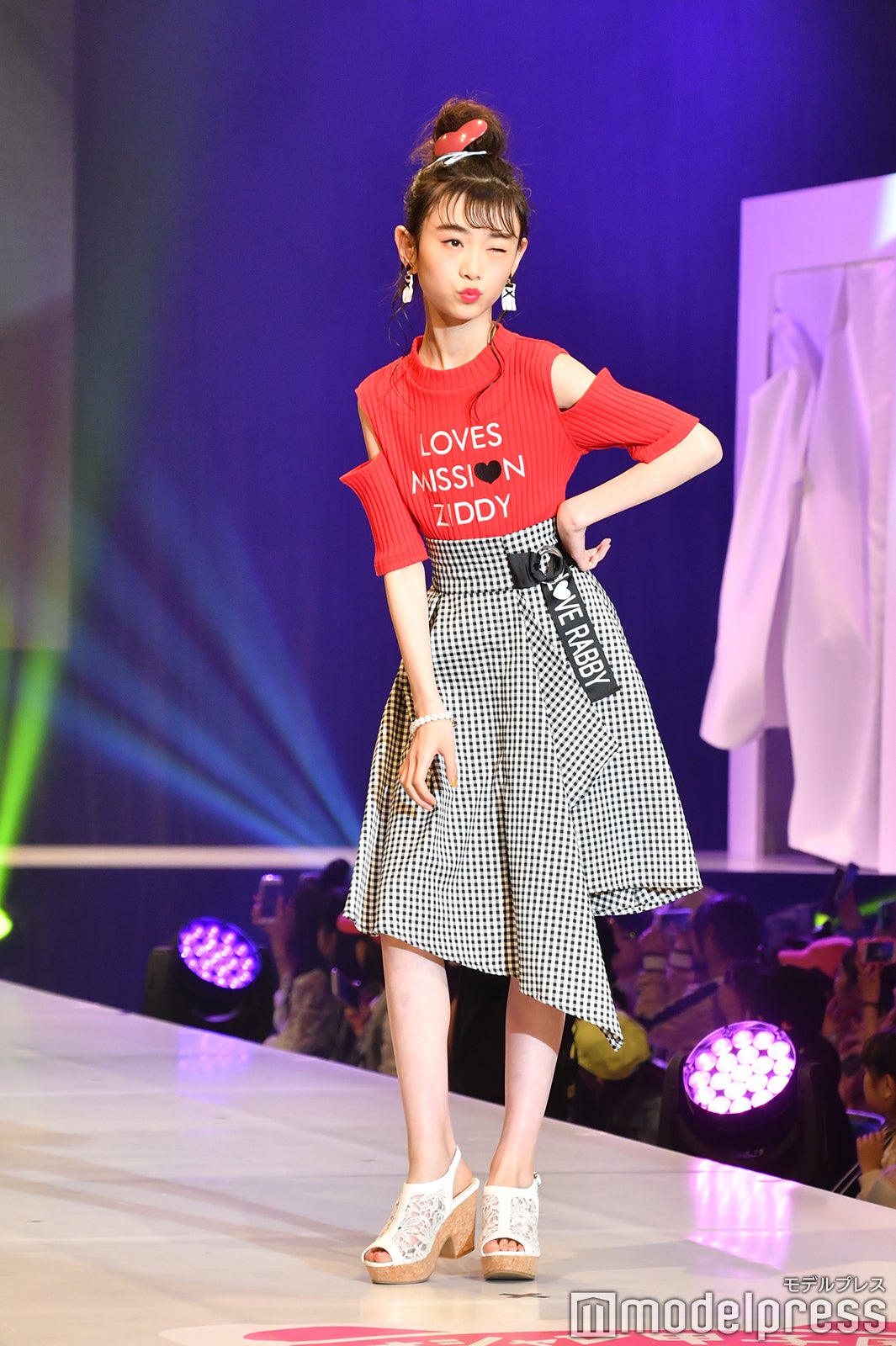 （C）モデルプレス