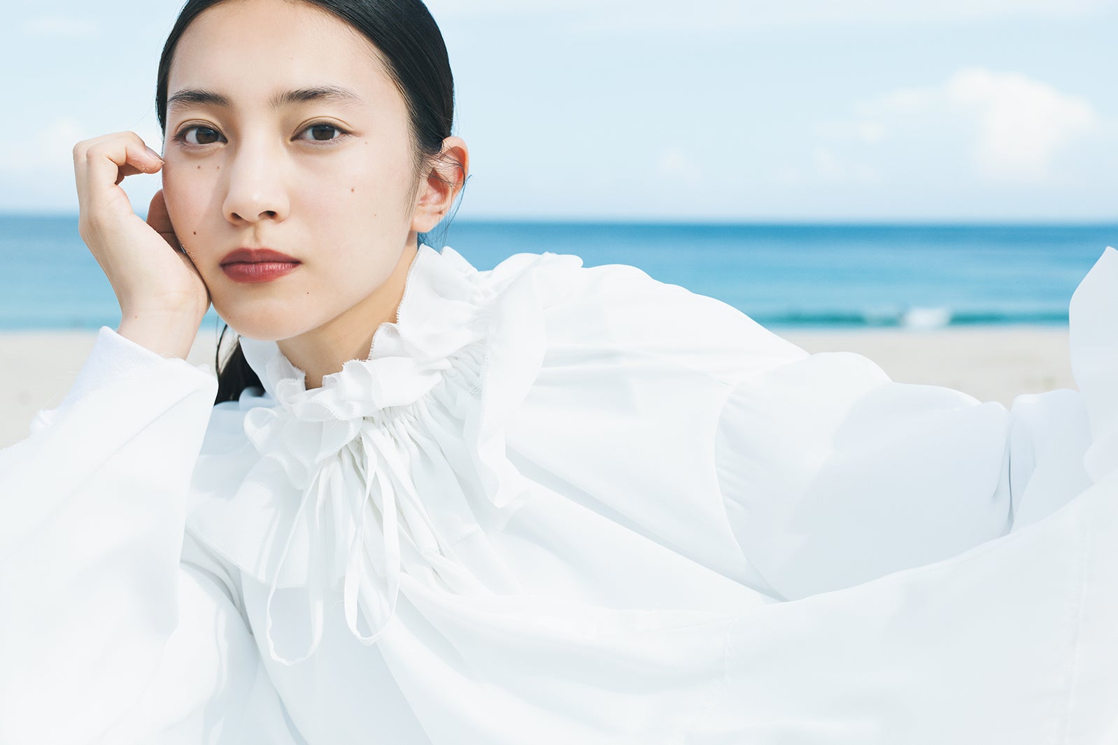 注目の若手女優・久保田紗友、1st写真集発表　ナチュラル＆ファッションで魅せる