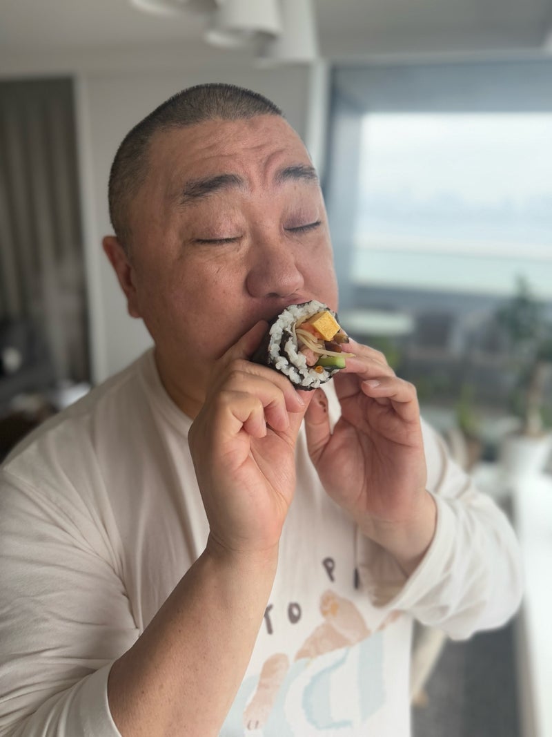 山本圭壱オフィシャルブログより