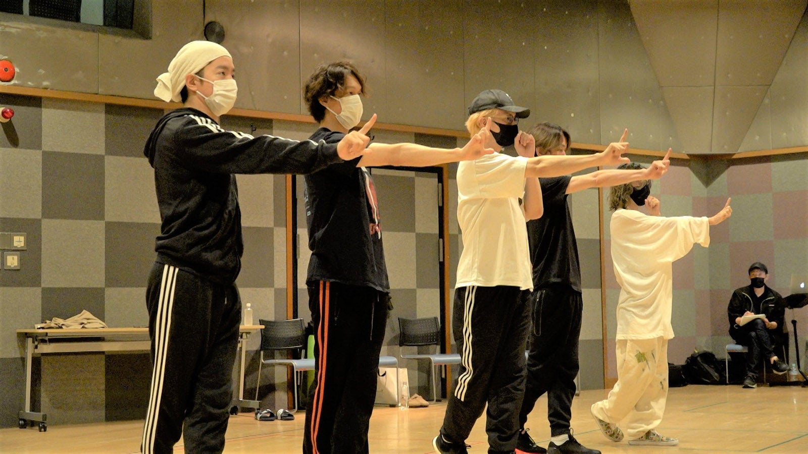 関ジャニ∞（左から）村上信五、丸山隆平、大倉忠義、横山裕、安田章大（C）フジテレビ