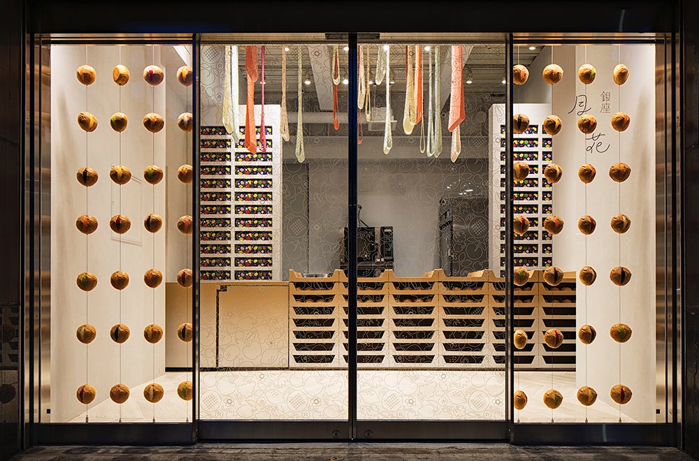 銀座 月と花／画像提供：花月堂