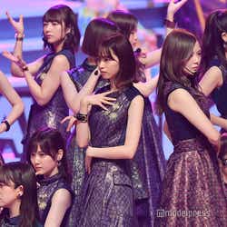 乃木坂46 生バンドで インフルエンサー 披露 昨年不在の北野日奈子も参加 レコ大 モデルプレス
