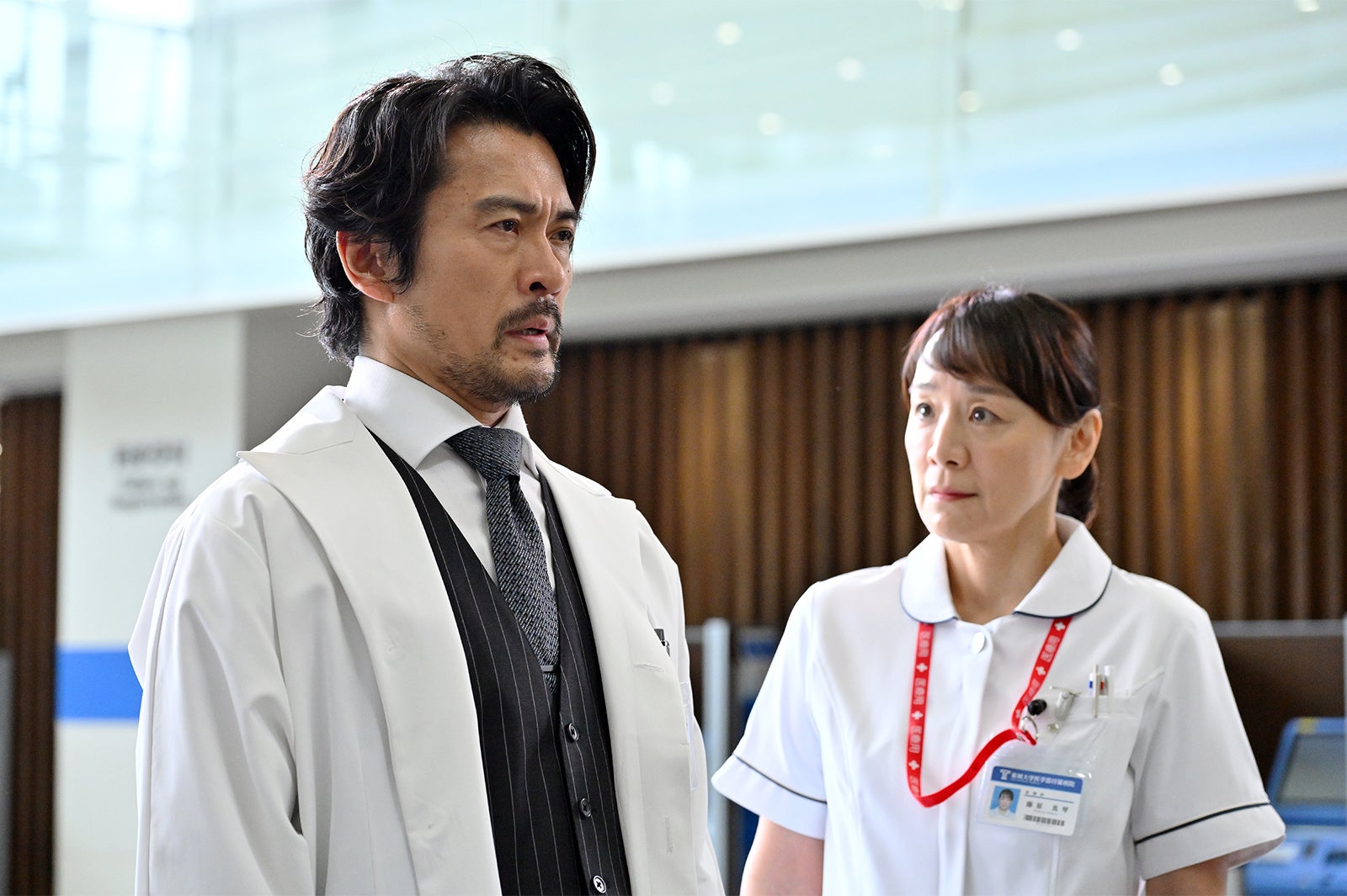 内野聖陽、神野三鈴「ブラックペアン シーズン２」第8話より（C）TBS