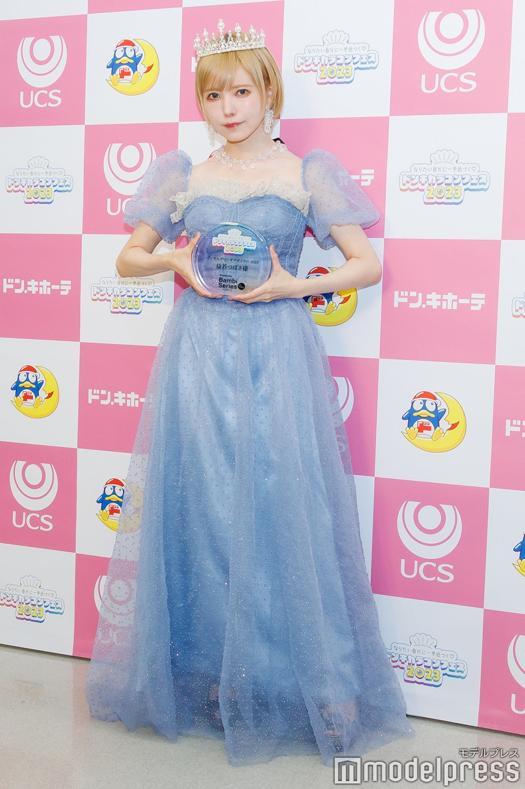 益若つばさ（C）モデルプレス