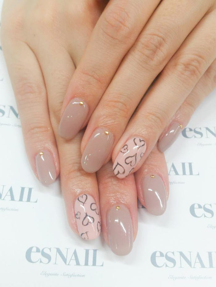 普段使いにもピッタリ/画像提供:esNAIL