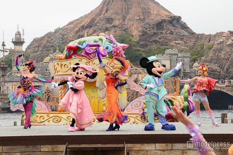 華やかなファッションショー