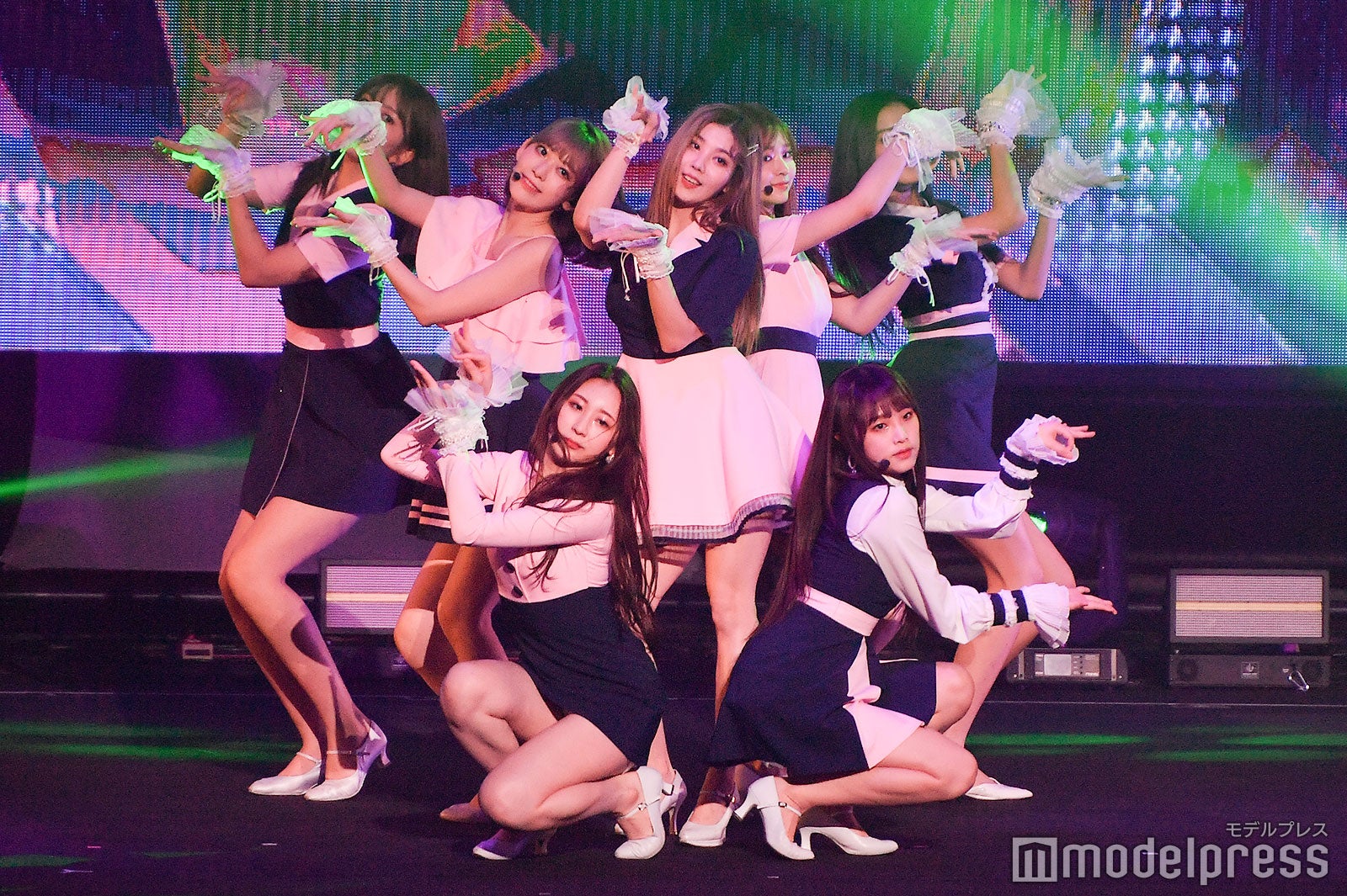 IZ*ONE （C）モデルプレス