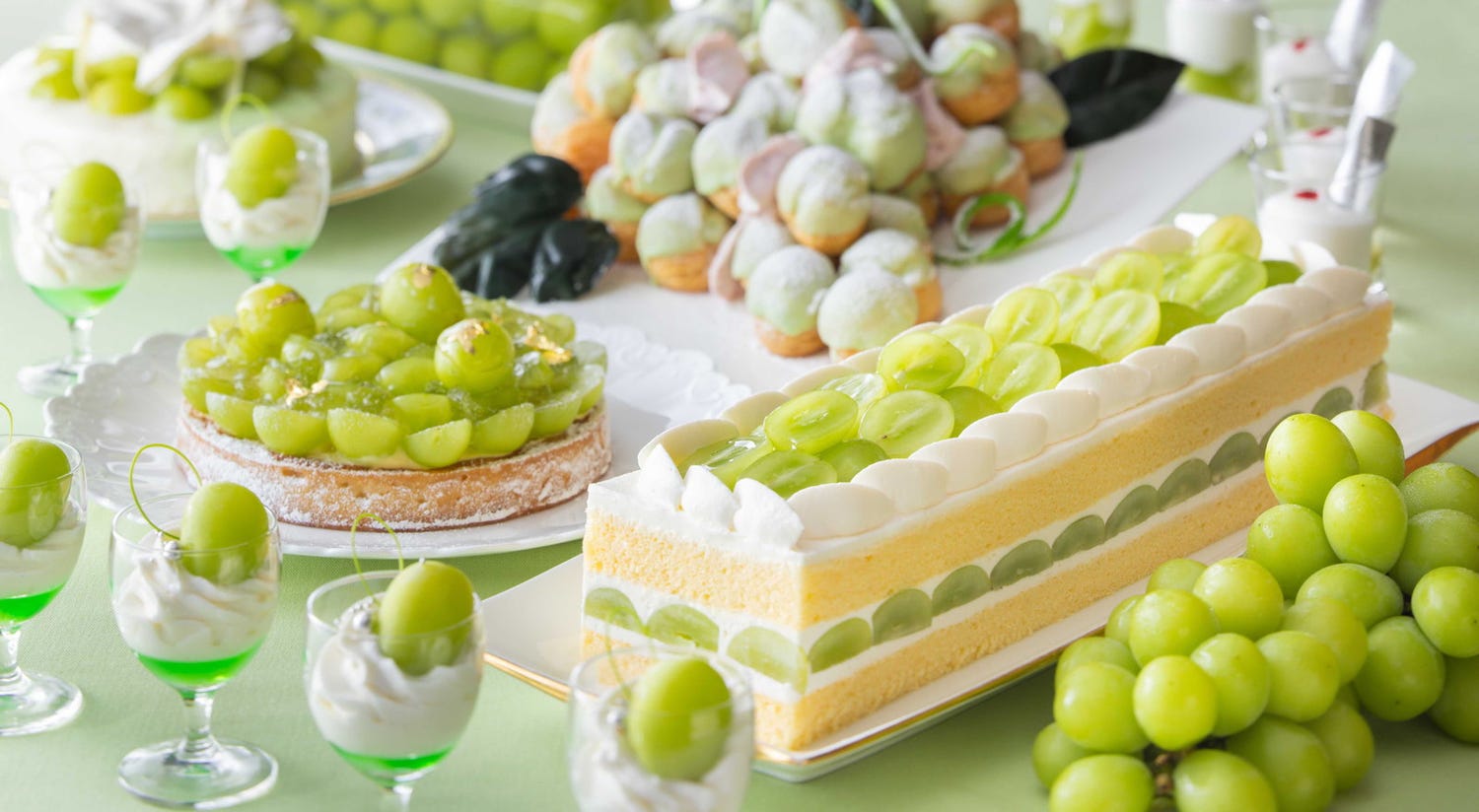 シャインマスカット主役のデザートブッフェ、横浜ベイホテル東急で ジューシーで甘いケーキやグラスデザートなど