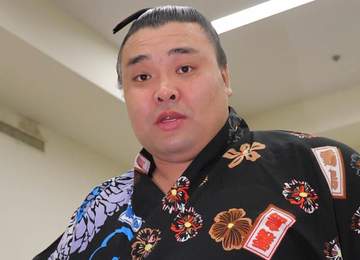 大相撲 霧島が綱とり、熱海富士が大関挑戦 元魁皇がW昇進への見解語る