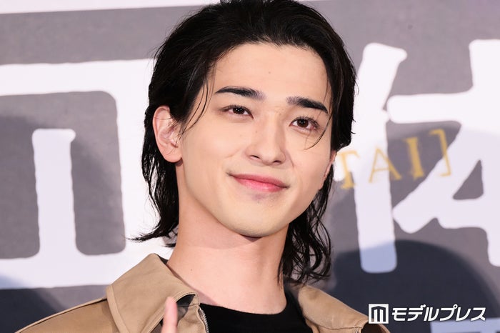 横浜流星、共演女優の息子と“同級生” 意外な接点告白「自分の空手の試合も見に来てくださって」【正体】