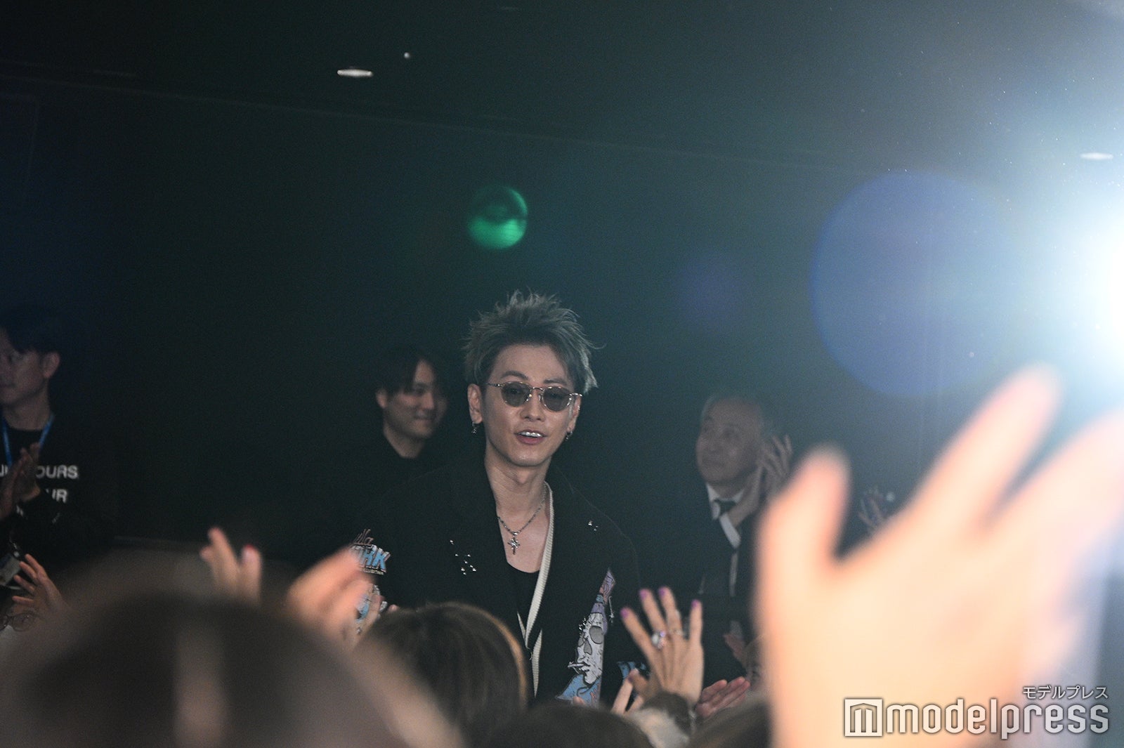 サプライズ登壇した佐藤健（C）モデルプレス