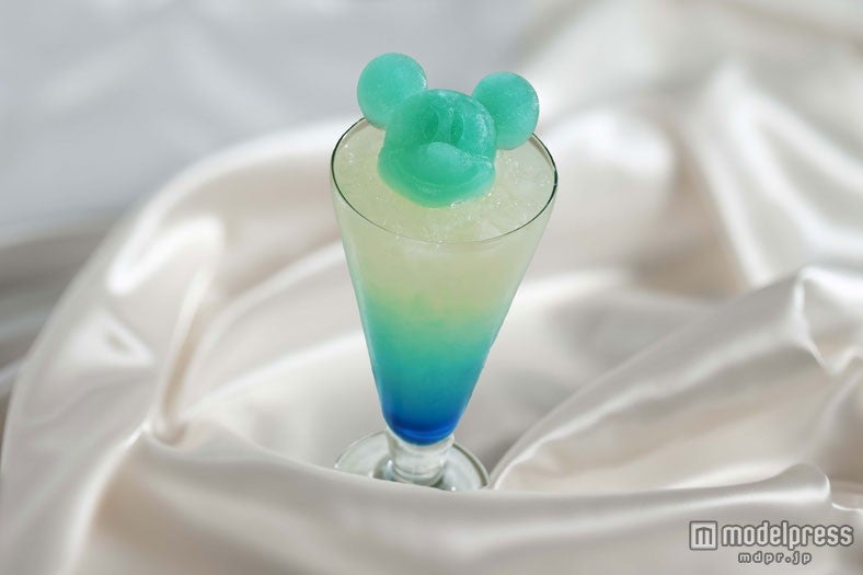 ノンアルコールカクテル（イメージ））(C)Disney