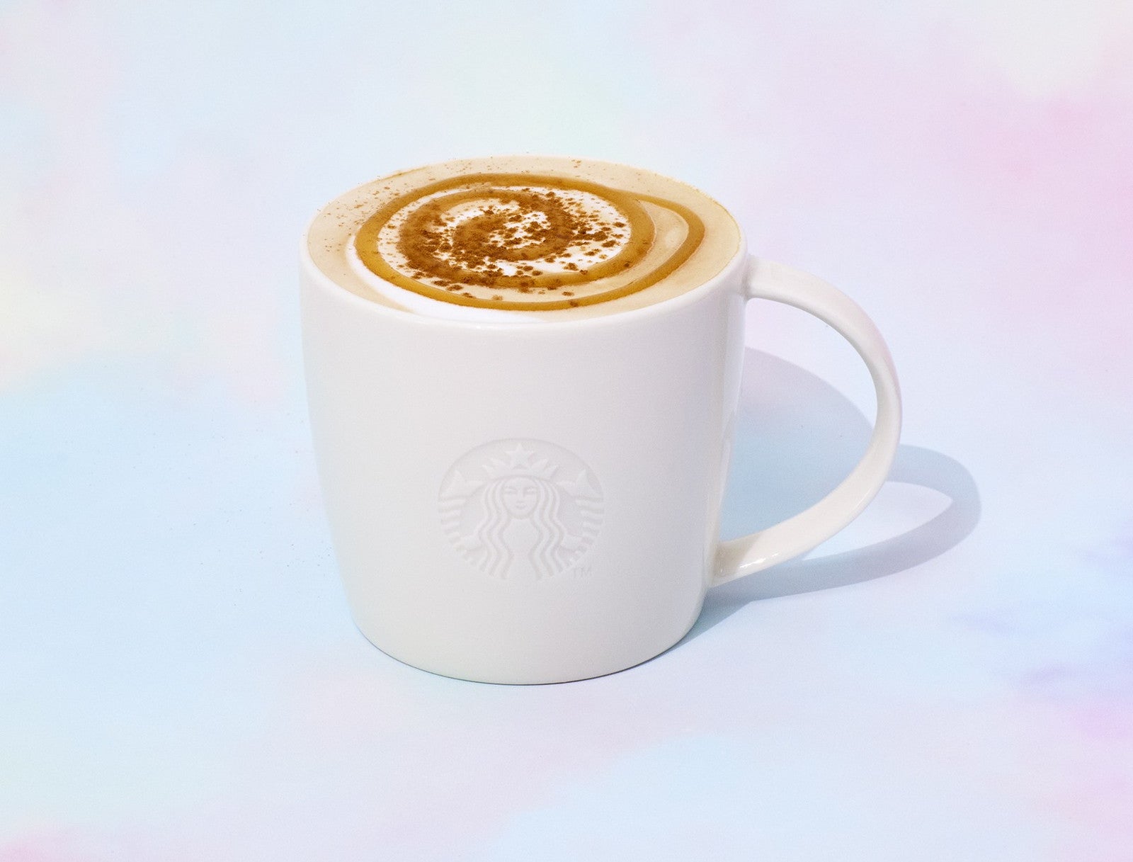 カプチーノ ＋ シナモン パウダー ＋ ペッパー カルダモン メープル ソース／提供画像